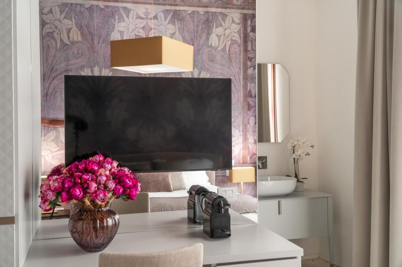 Ninfea Luxury Suites Venice Exterior photo