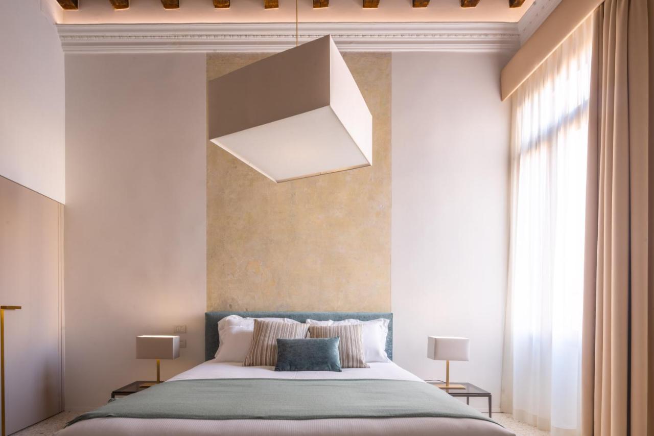 Ninfea Luxury Suites Venice Exterior photo
