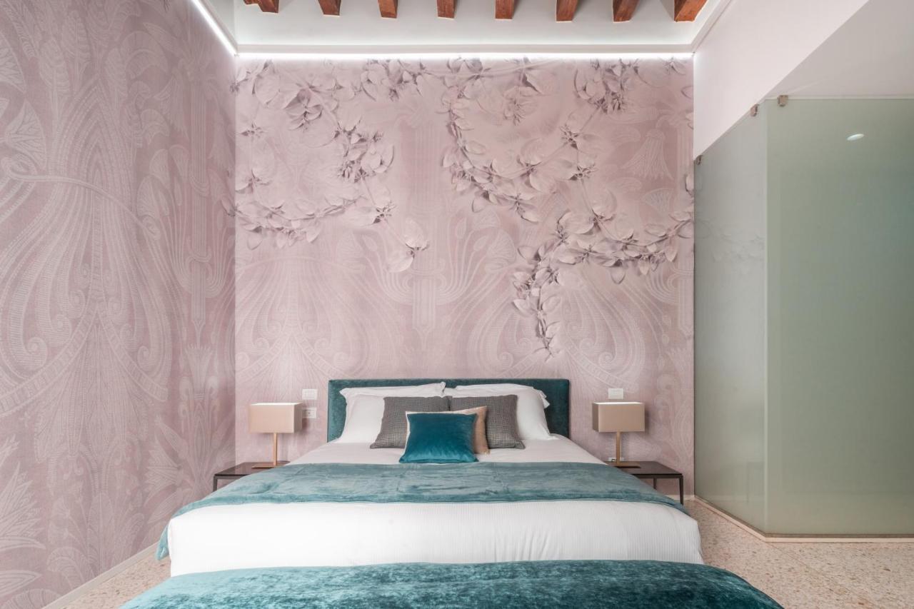 Ninfea Luxury Suites Venice Exterior photo