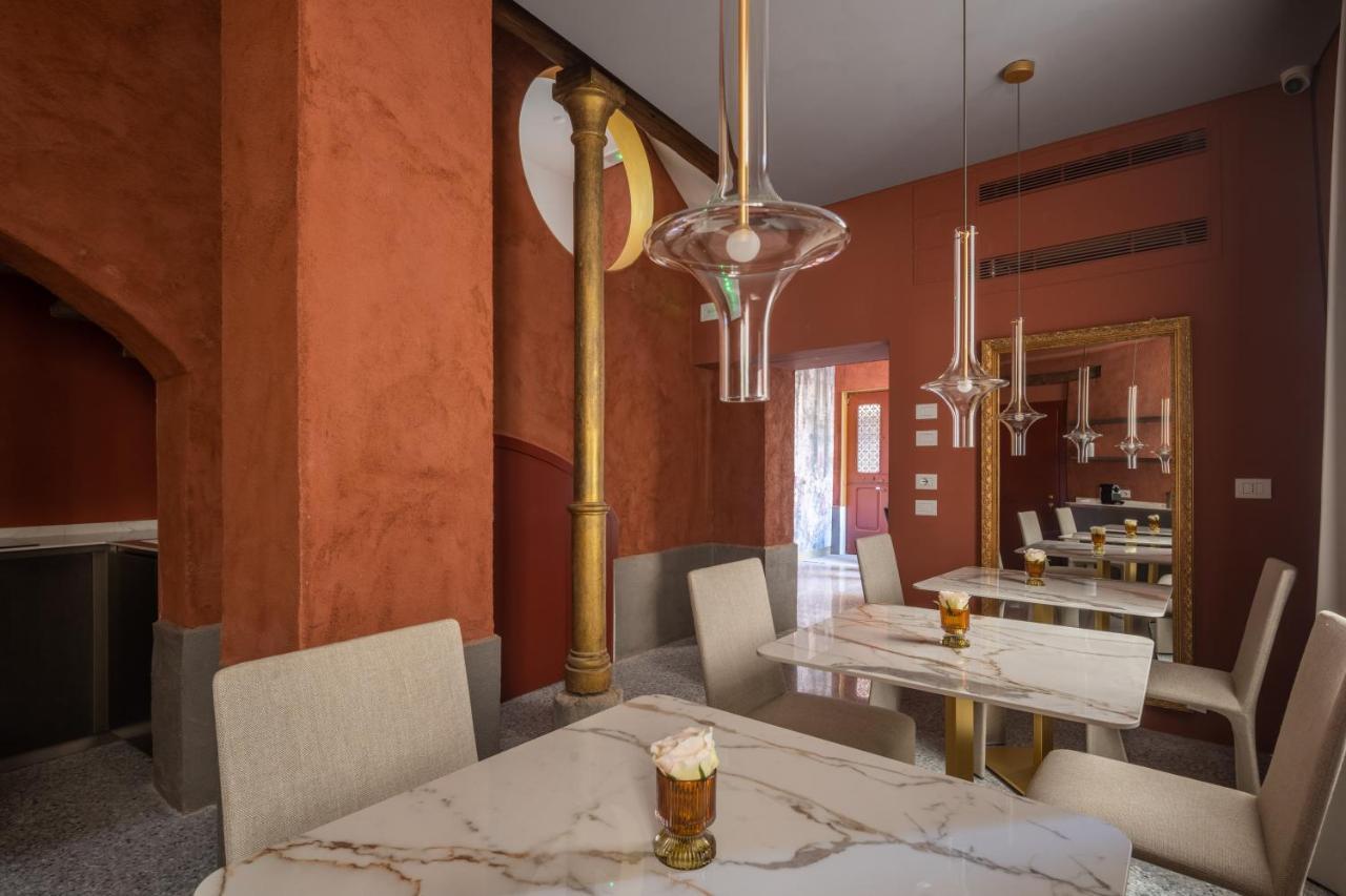 Ninfea Luxury Suites Venice Exterior photo